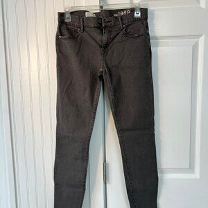 Gap 1969 Legging Jeans Women's Size 26S (short) - Gray